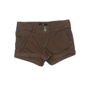 Brown short shorts.